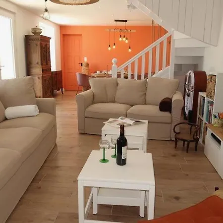 Ty Py : Charme Moderne Et Tranquillite Holiday home *